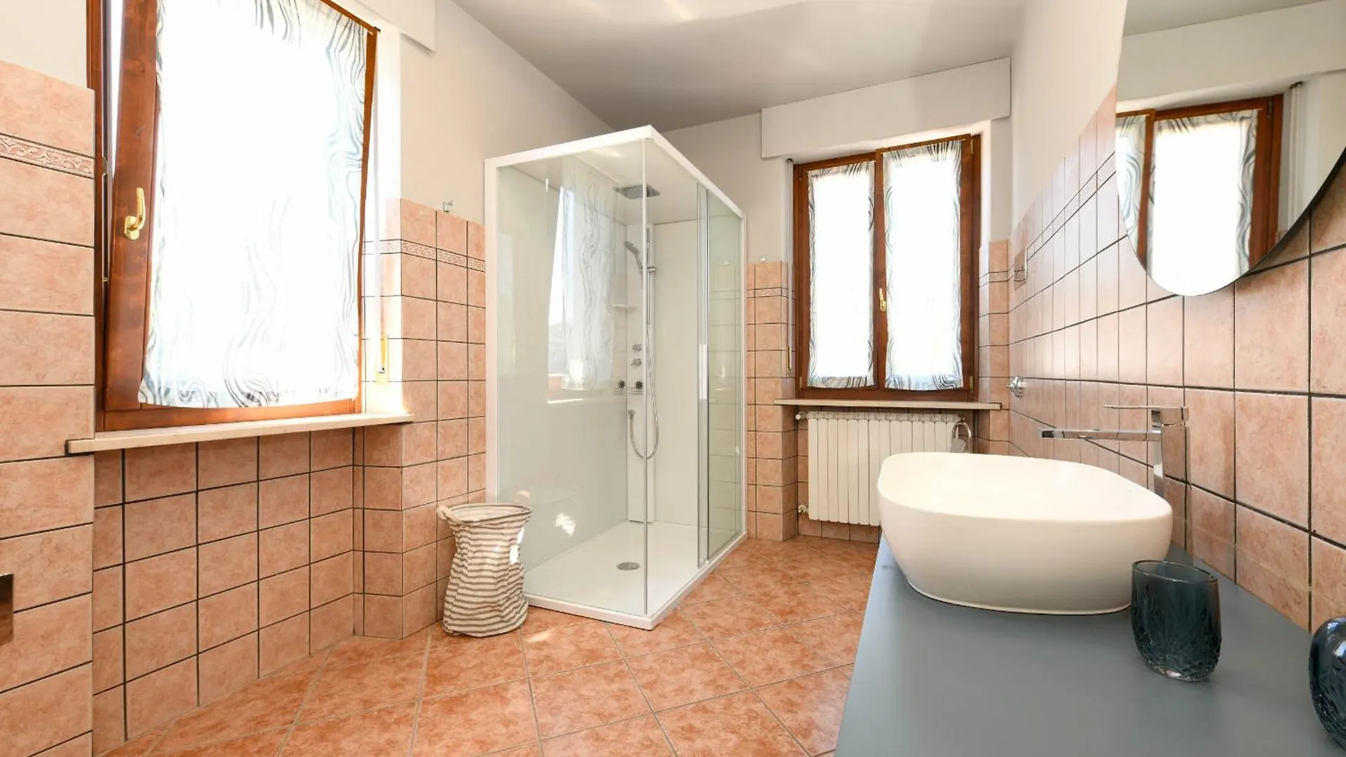 La Vela Deluxe Apartment Salo